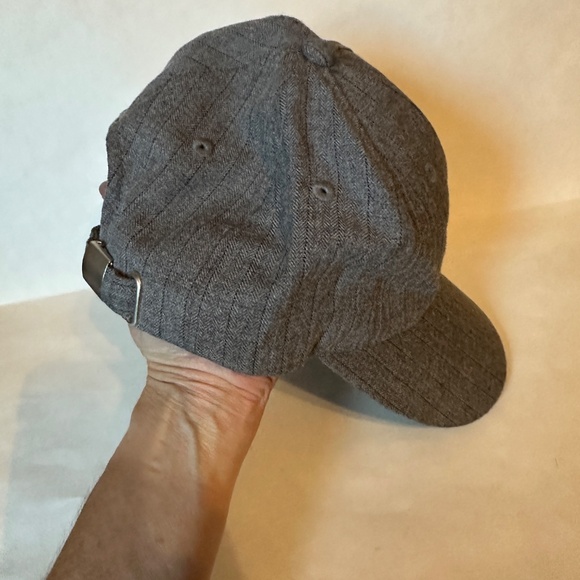 Denver Broncos NFL grey fitted cap - Picture 4 of 4